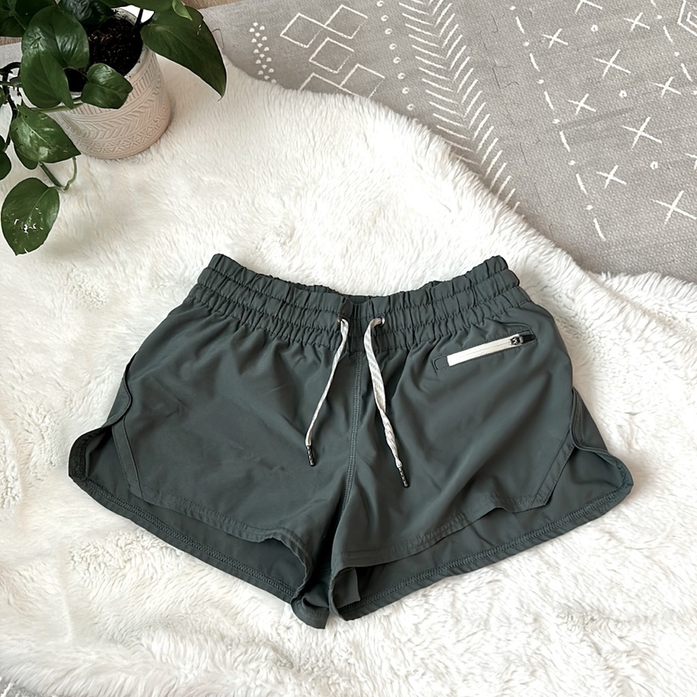 Green Vuori XS Clementine 2.5 Inch